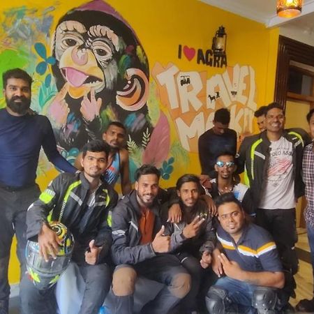 Travel Monkey Hostel Agra  Kültér fotó