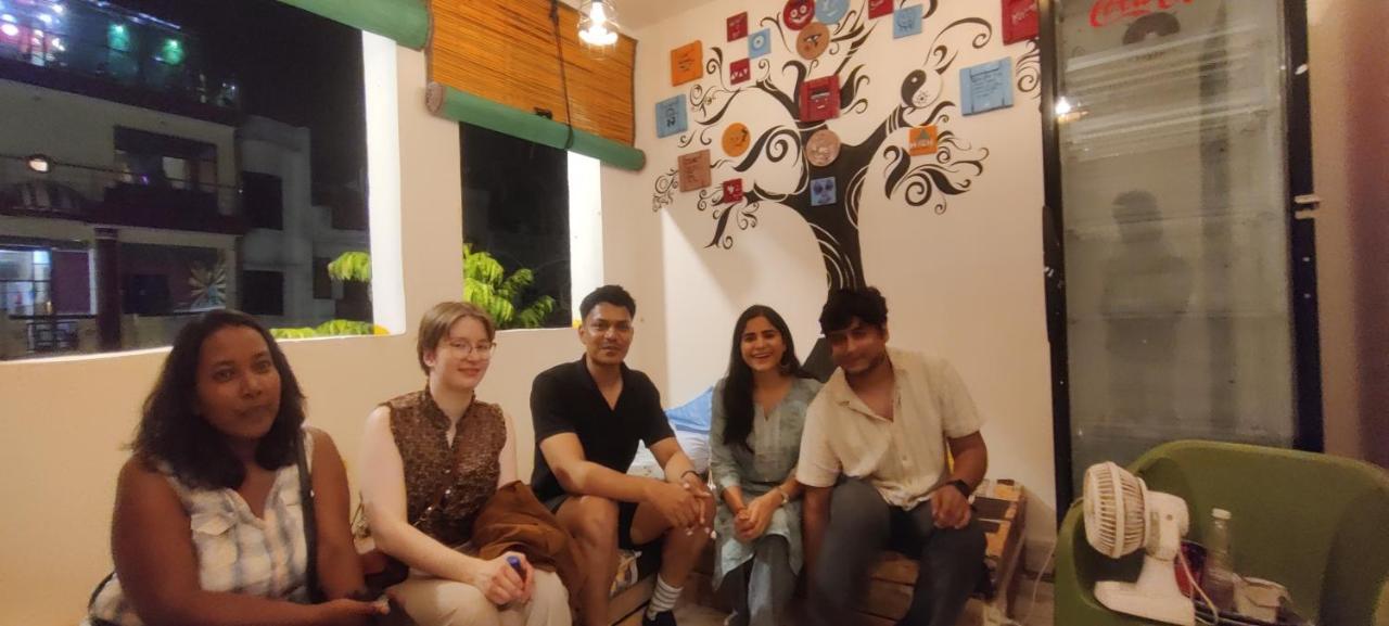 Travel Monkey Hostel Agra  Kültér fotó