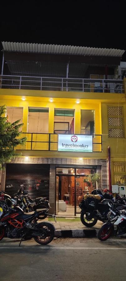 Travel Monkey Hostel Agra  Kültér fotó